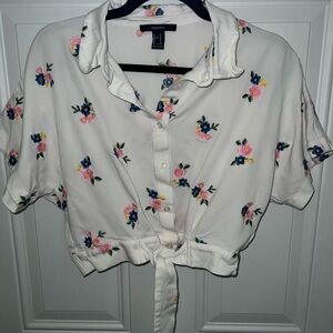 Forever 21 White Floral Button-Down Crop Top